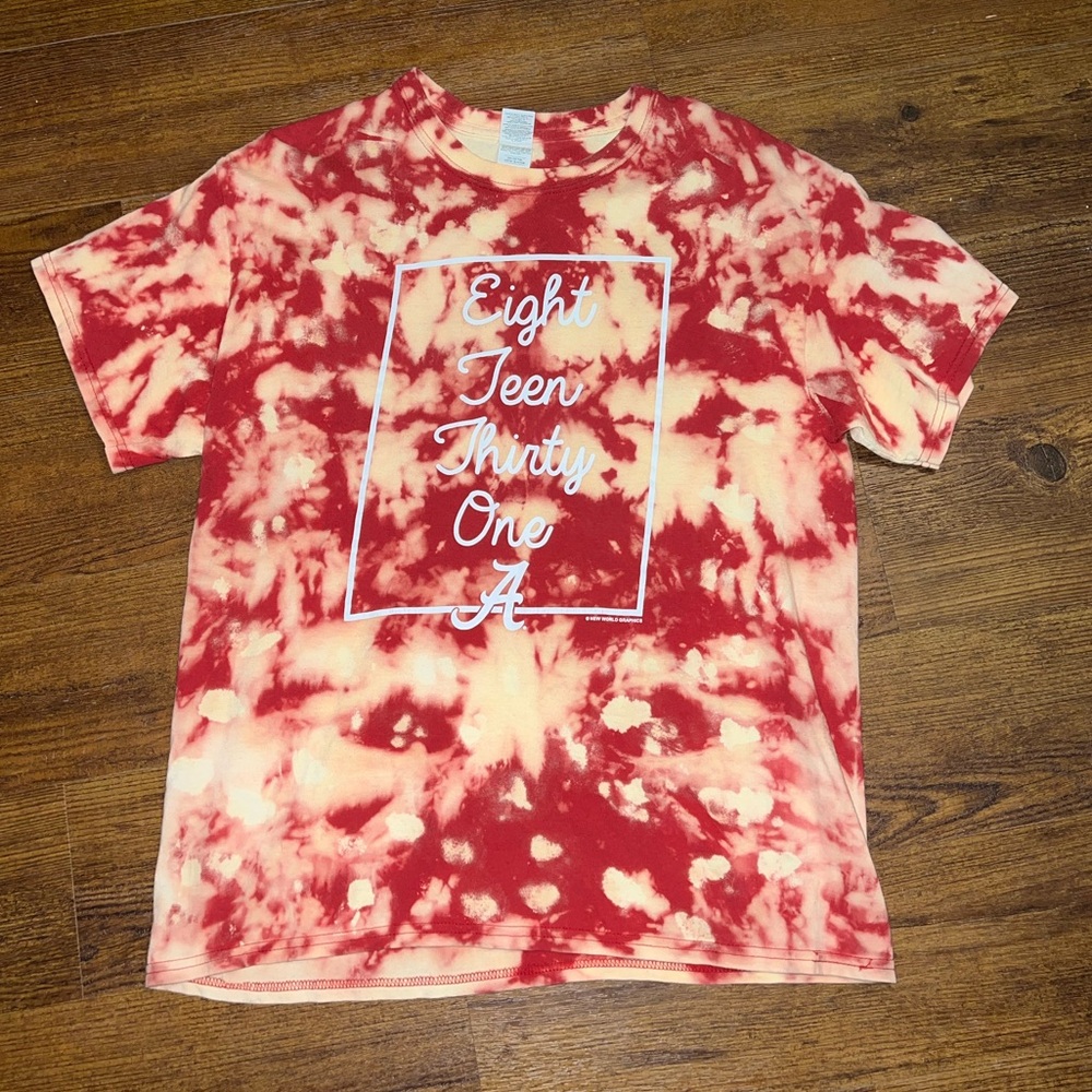 Alabama Red and Cream Tie-Dye Graphic Short Sleeve Top Size L - Picture 1 of 8